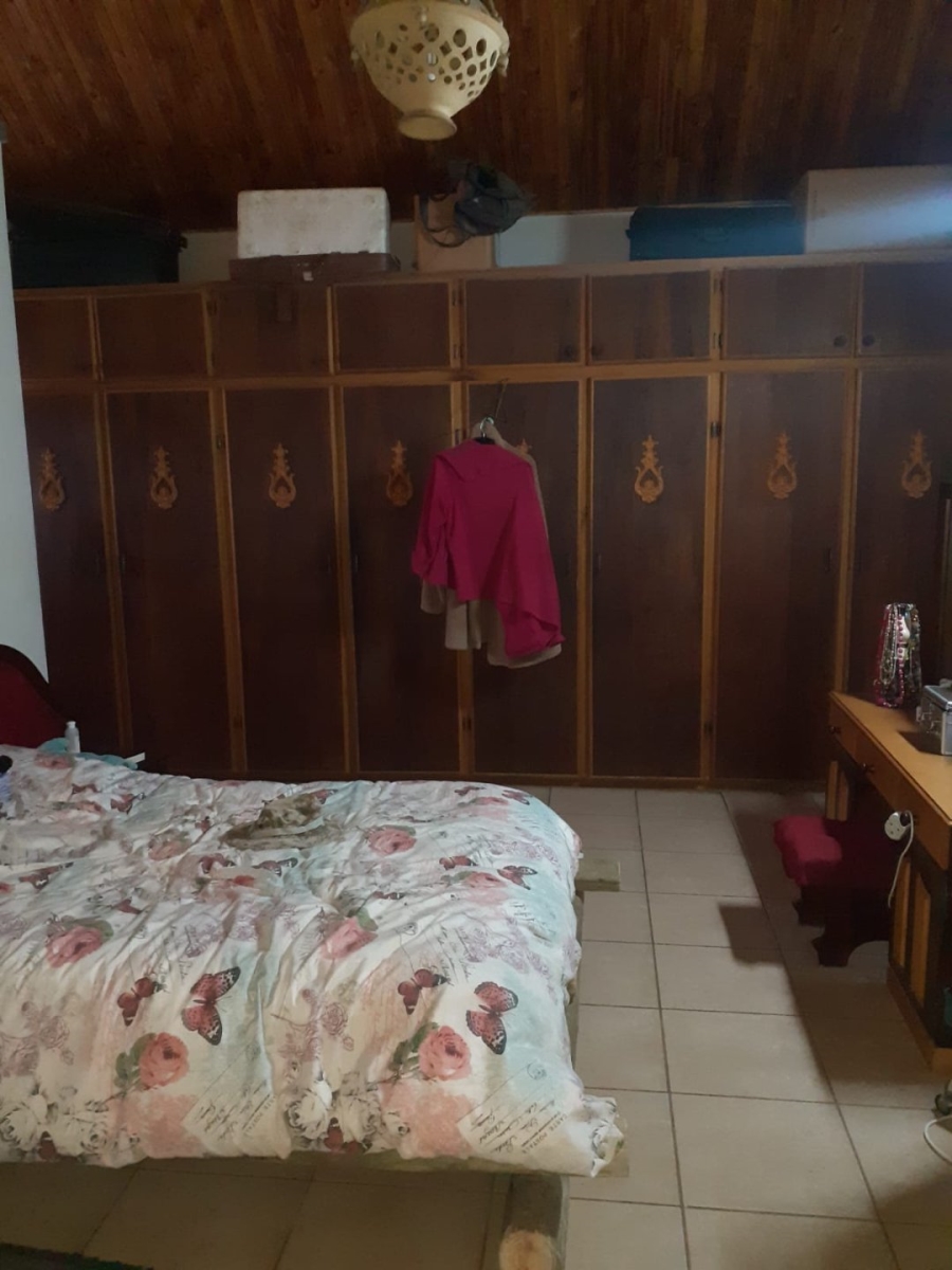 4 Bedroom Property for Sale in Bloemhof North West